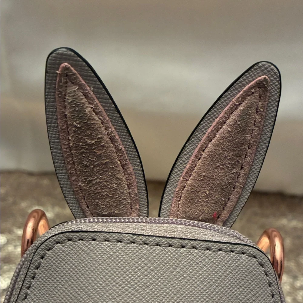 Gray Bunny Coin Purse Kate Spade w Carrot Zip & Fuzzy Tail Leather 2017 - Picture 5 of 10